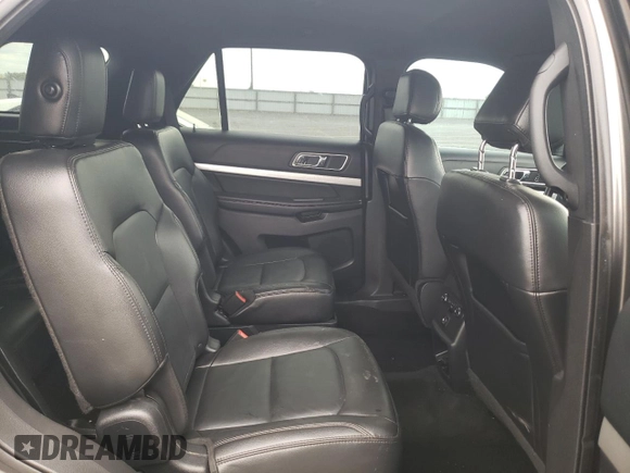 2017 Ford Explorer XLT z VIN 1FM5K8D88HGA60086, wystawiony jako Copart lot #60874065 z przebiegiem 89 286 mil mil oraz Szkoda całkowita • Salvage title. Historia ofert i sprzedaży dostępna na DreamBid. Obrazek 11.