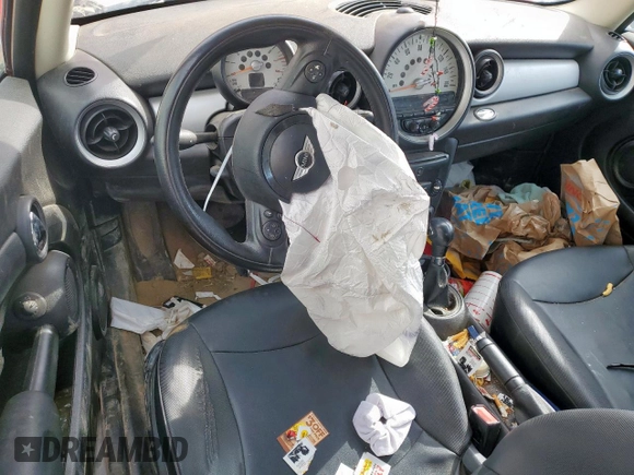 2013 MINI Hardtop with VIN WMWSU3C56DT545546, listed as a Copart auction lot 50413305 with 103,305 mi miles and Salvage Title. Bid and sale history available at DreamBid. Image 8.
