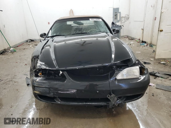 1994 Ford Mustang z VIN 1FALP45T2RF202440, wystawiony jako Copart lot #46273285 z przebiegiem 41 166 mil mil oraz Szkoda całkowita • Salvage title. Historia ofert i sprzedaży dostępna na DreamBid. Obrazek 5.
