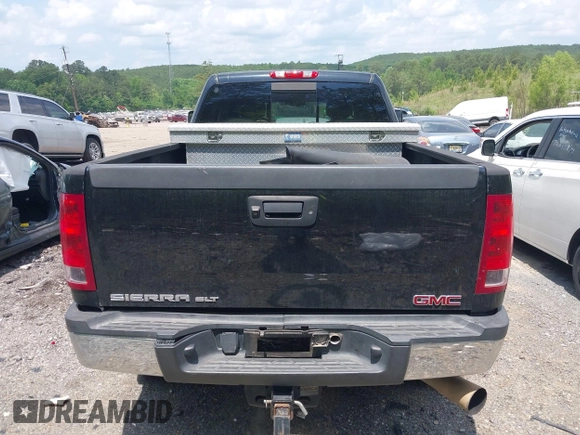 2013 GMC Sierra 2500HD SLT with VIN 1GT121E82DF120632, listed as a IAAI auction lot 42136305 with 171,967 mi miles and . Bid and sale history available at DreamBid. Image 16.