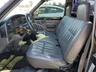 1993 Toyota 2WD Pickups with VIN 4TARN81A6PZ072787, listed as a Copart auction lot 76607294 with 236,473 mi miles and Salvage Title. Bid and sale history available at carsss.com. Image 7.