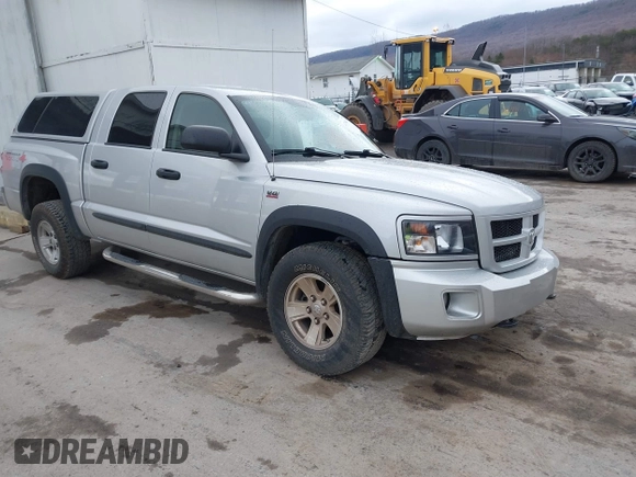 2009 Dodge Dakota with VIN 1D3HW78P99S805984, listed as a IAAI auction lot 41798436 with 76,880 mi miles and . Bid and sale history available at DreamBid. Image 1.