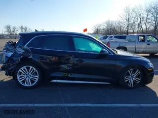 2019 Audi Q5 Premium Plus with VIN WA1BNAFY2K2050168, listed as a IAAI auction lot 41591535 with 71,560 mi miles. Bid and sale history available at carsss.com. Image 13.