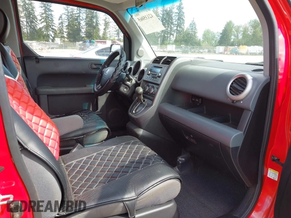 2005 Honda Element EX with VIN 5J6YH286X5L030624, listed as a IAAI auction lot 42135065 with 170,818 mi miles and . Bid and sale history available at DreamBid. Image 5.