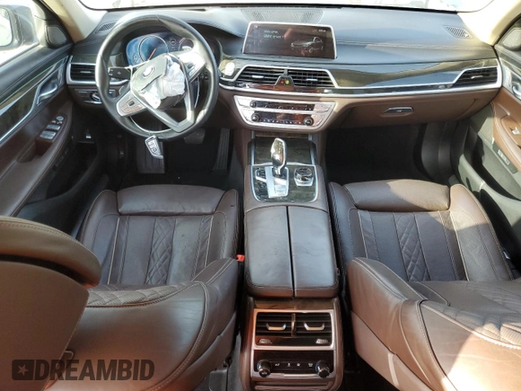 2018 BMW 7 Series 740i with VIN WBA7E2C56JG741634, listed as a Copart auction lot 61530123 with 82,207 mi miles. Bid and sale history available at carsss.com. Image 8.