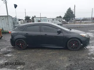2014 Ford Focus ST with VIN 1FADP3L91EL441379, listed as a IAAI auction lot 41092598 with 58,670 mi miles and . Bid and sale history available at carsss.com. Image 13.