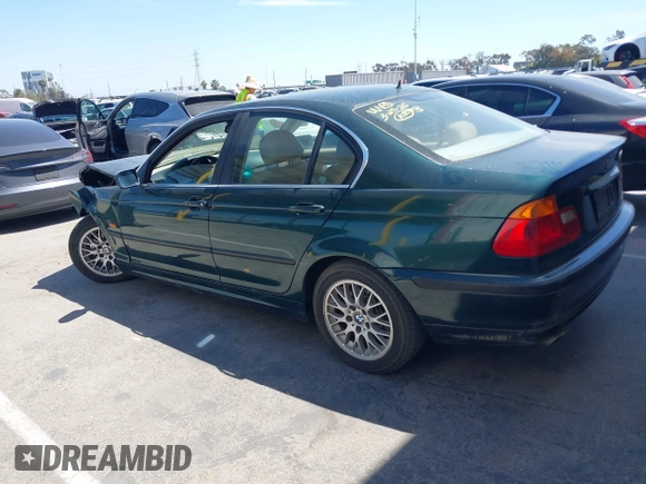 2000 BMW 3 Series 328i with VIN WBAAM5338YFR15213, listed as a IAAI auction lot 42014522 with 85,955 mi miles. Bid and sale history available at carsss.com. Image 15.