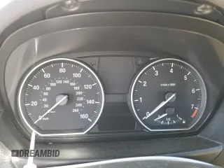 2009 BMW 1 Series 128i with VIN WBAUL73549VJ75437, listed as a Copart auction lot 49724985 with Not provided miles and Salvage title. Bid and sale history available at DreamBid. Image 9.
