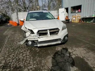 2015 Subaru Outback 2.5i Limited with VIN 4S4BSALC7F3272630, listed as a Copart auction lot 45530665 with 139,179 mi miles and Salvage Title. Bid and sale history available at carsss.com. Image 11.