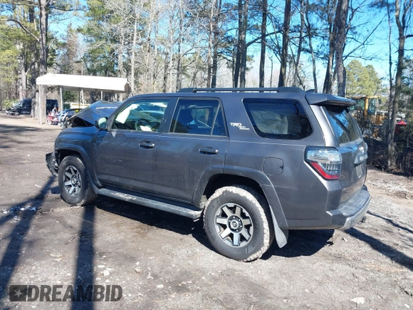 2019 Toyota 4Runner SR5 с VIN JTEBU5JR7K5661632, выставлен на аукционе IAAI как лот 41634341 с пробегом 65 485 миль миль и . История ставок и продаж доступна на DreamBid. Изображение 3.