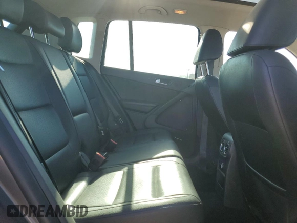 2014 Volkswagen Tiguan SEL with VIN WVGAV3AX0EW555873, listed as a Copart auction lot 55695955 with 69,984 mi miles and Salvage title. Bid and sale history available at DreamBid. Image 11.