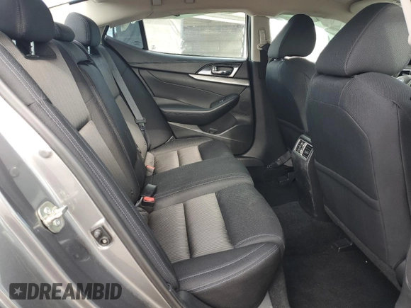 2017 Nissan Maxima S with VIN 1N4AA6AP8HC381970, listed as a Copart auction lot 44654555 with 78,491 mi miles and Salvage Title. Bid and sale history available at DreamBid. Image 10.