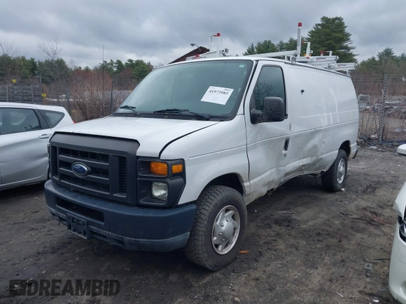 2011 Ford Econoline Cargo Commercial z VIN 1FTNE2EL3BDA19868, wystawiony jako IAAI lot #41973985 z przebiegiem 128 980 mil mil oraz . Historia ofert i sprzedaży dostępna na DreamBid. Obrazek 2.