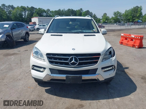 2013 Mercedes-Benz M 350 z VIN 4JGDA5HB0DA108177, wystawiony jako IAAI lot #42295466 z przebiegiem 161 232 mil mil oraz . Historia ofert i sprzedaży dostępna na DreamBid. Obrazek 12.