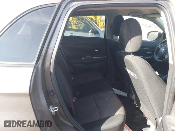 2018 Mitsubishi Outlander Sport ES 2.0 with VIN JA4AP3AU8JU022979, listed as a IAAI auction lot 41808941 with 100,933 mi miles. Bid and sale history available at carsss.com. Image 8.