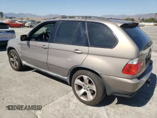 2006 BMW X5 4.4i with VIN 5UXFB53546LV22368, listed as a Copart auction lot 70644194 with 152,873 mi miles and Salvage Title. Bid and sale history available at carsss.com. Image 2.
