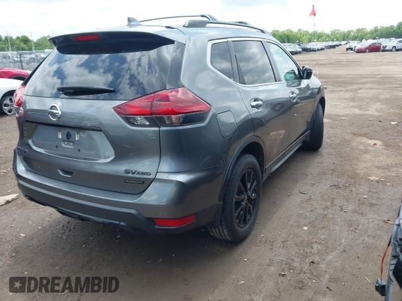 2018 Nissan Rogue SV z VIN 5N1AT2MV3JC720403, wystawiony jako IAAI lot #42287651 z przebiegiem 94 156 mil mil oraz . Historia ofert i sprzedaży dostępna na DreamBid. Obrazek 4.