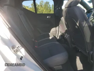 2023 Volvo XC40 Core с VIN YV4ED3UK8P2101970, выставлен на аукционе Copart как лот 73328854 с пробегом 4 912 миль миль и Списание • Salvage title. История ставок и продаж доступна на DreamBid. Изображение 10.