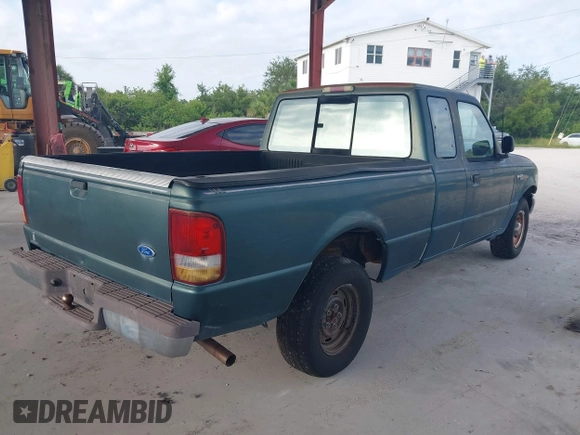 1996 Ford Ranger XL z VIN 1FTCR14AXTTA10663, wystawiony jako IAAI lot #42312413 z przebiegiem 104 211 mil mil oraz . Historia ofert i sprzedaży dostępna na DreamBid. Obrazek 4.
