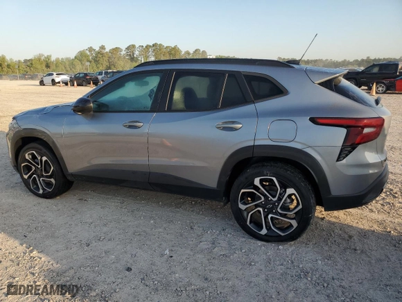 2025 Chevrolet Trax 2RS with VIN KL77LJEPXSC067060, listed as a Copart auction lot 52561575 with 720 mi miles and Salvage Title. Bid and sale history available at carsss.com. Image 2.