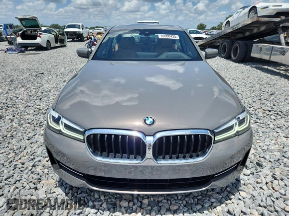 2021 BMW 5 Series 530i xDrive with VIN WBA13BJ00MWX12997, listed as a Copart auction lot 60900435 with 55,064 mi miles and Salvage title. Bid and sale history available at DreamBid. Image 5.