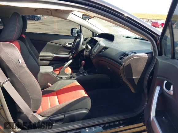2012 Honda Civic Si с VIN 2HGFG4A55CH706065, выставлен на аукционе IAAI как лот 42104080 с пробегом 83 015 миль миль и . История ставок и продаж доступна на DreamBid. Изображение 5.