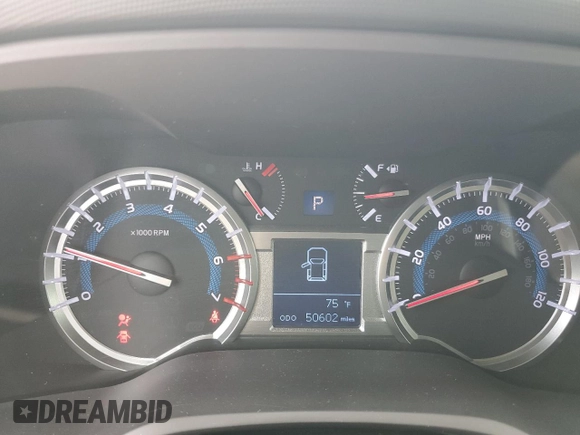 2018 Toyota 4Runner SR5 z VIN JTEBU5JR5J5497862, wystawiony jako Copart lot #59204945 z przebiegiem 50 602 mil mil oraz Szkoda całkowita • Salvage title. Historia ofert i sprzedaży dostępna na DreamBid. Obrazek 9.