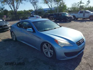 2011 Hyundai Genesis Coupe with VIN KMHHT6KD8BU044185, listed as a IAAI auction lot 42189787 with 136,039 mi miles and . Bid and sale history available at DreamBid. Image 1.