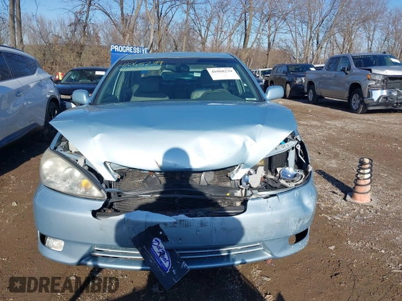 2006 Toyota Camry LE z VIN 4T1BF30K46U621829, wystawiony jako IAAI lot #41068239 z przebiegiem 96 942 mil mil oraz . Historia ofert i sprzedaży dostępna na DreamBid. Obrazek 12.