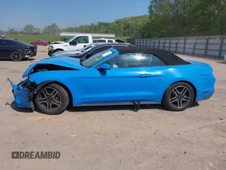 2022 Ford Mustang EcoBoost z VIN 1FATP8UH8N5115470, wystawiony jako IAAI lot #42065747 z przebiegiem 62 335 mil mil oraz . Historia ofert i sprzedaży dostępna na DreamBid. Obrazek 14.