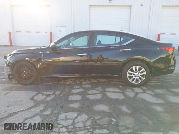 2020 Nissan Altima S with VIN 1N4BL4BVXLC178264, listed as a IAAI auction lot 41129610 with 97,125 mi miles and . Bid and sale history available at DreamBid. Image 15.