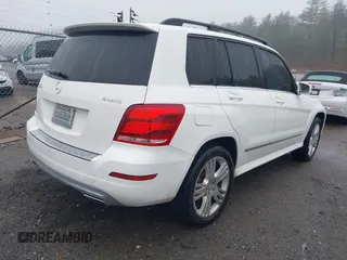 2015 Mercedes-Benz GLK 350 with VIN WDCGG8JB4FG416006, listed as a IAAI auction lot 42179838 with 130,012 mi miles and . Bid and sale history available at DreamBid. Image 4.