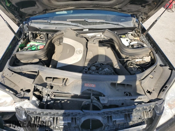 2011 Mercedes-Benz GLK 350 with VIN WDCGG8HB9BF678805, listed as a Copart auction lot 69872274 with 139,268 mi miles and Salvage Title. Bid and sale history available at DreamBid. Image 14.