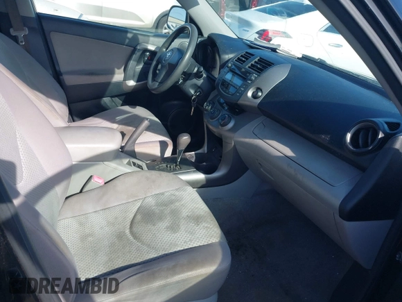 2008 Toyota RAV4 with VIN JTMBD35V285158647, listed as a IAAI auction lot 41767020 with 186,771 mi miles. Bid and sale history available at carsss.com. Image 5.
