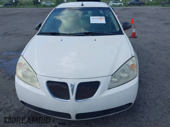 2008 Pontiac G6 z VIN 1G2ZG57B484249563, wystawiony jako IAAI lot #42229793 z przebiegiem 179 843 mil mil oraz . Historia ofert i sprzedaży dostępna na DreamBid. Obrazek 6.