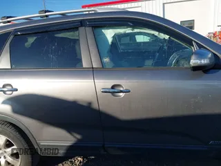 2012 Kia Sorento LX with VIN 5XYKTDA23CG297268, listed as a IAAI auction lot 41427273 with 195,578 mi miles. Bid and sale history available at carsss.com. Image 13.