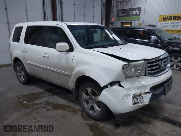 2015 Honda Pilot EX-L with VIN 5FNYF4H59FB023814, listed as a IAAI auction lot 41161235 with 216,437 mi miles and . Bid and sale history available at carsss.com. Image 1.
