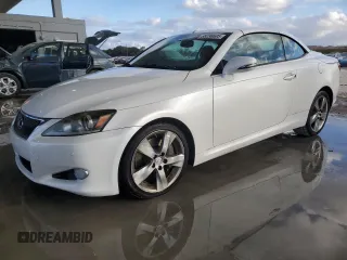 2011 Lexus IS 350 C z VIN JTHFE2C22B2506200, wystawiony jako Copart lot #88298685 z przebiegiem 146 117 mil mil oraz Czysty tytuł • Clean title. Historia ofert i sprzedaży dostępna na DreamBid. Obrazek 1.