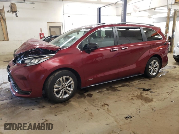 2021 Toyota Sienna XSE with VIN 5TDDSKFC9MS031193, listed as a Copart auction lot 81783884 with 58,932 mi miles and Salvage Title. Bid and sale history available at carsss.com. Image 1.