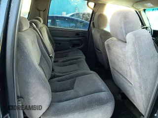 2006 Chevrolet Suburban LS with VIN 1GNFK16Z96J151722, listed as a Copart auction lot 42235055 with 256,910 mi miles and Salvage Title. Bid and sale history available at carsss.com. Image 10.