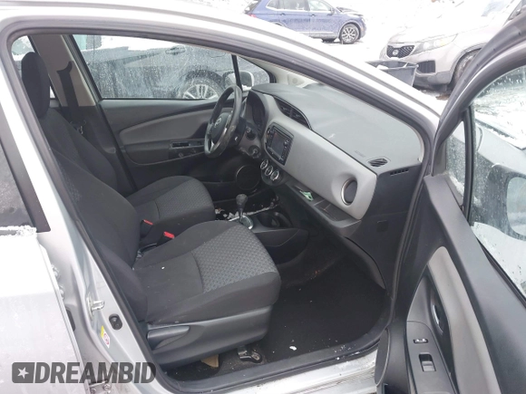 2015 Toyota Yaris L with VIN VNKKTUD32FA017551, listed as a IAAI auction lot 41267892 with 122,506 mi miles. Bid and sale history available at carsss.com. Image 5.