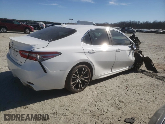2019 Toyota Camry LE with VIN 4T1B11HK1KU828647, listed as a Copart auction lot 46884115 with 139,609 mi miles and Salvage Title. Bid and sale history available at carsss.com. Image 3.