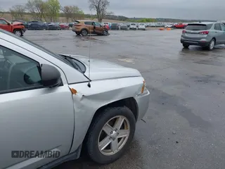 2007 Jeep Compass Sport with VIN 1J8FF47W77D278643, listed as a IAAI auction lot 42161111 with 164,805 mi miles and . Bid and sale history available at carsss.com. Image 13.
