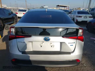 2019 Toyota Prius L Eco with VIN JTDKARFU2K3082593, listed as a IAAI auction lot 41657698 with 239,412 mi miles. Bid and sale history available at carsss.com. Image 16.