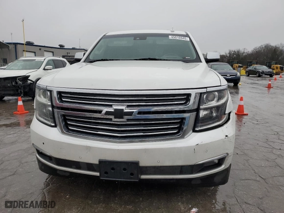 2017 Chevrolet Tahoe Premier with VIN 1GNSCCKC2HR341679, listed as a Copart auction lot 45016945 with 132,995 mi miles and Salvage Title. Bid and sale history available at carsss.com. Image 5.