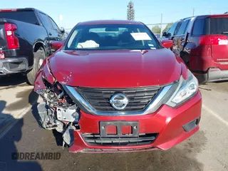 2016 Nissan Altima SR with VIN 1N4AL3AP0GC287167, listed as a IAAI auction lot 41857320 with 135,618 mi miles and . Bid and sale history available at carsss.com. Image 13.