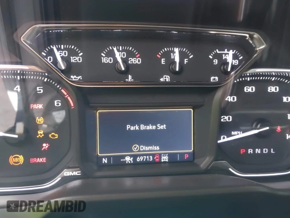 2021 GMC Sierra 1500 SLT z VIN 3GTU9DEL0MG262362, wystawiony jako IAAI lot #41433392 z przebiegiem 69 713 mil mil oraz . Historia ofert i sprzedaży dostępna na DreamBid. Obrazek 7.