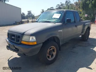 1998 Ford Ranger XL with VIN 1FTZR15U5WPA77879, listed as a IAAI auction lot 41993986 with 207,811 mi miles. Bid and sale history available at carsss.com. Image 2.