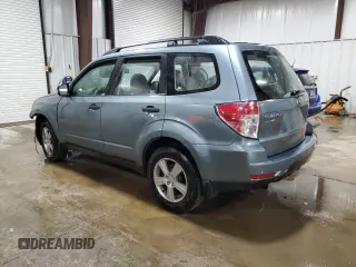 2011 Subaru Forester X z VIN JF2SHABC7BH747289, wystawiony jako Copart lot #57037115 z przebiegiem 85 324 mil mil oraz Szkoda całkowita • Salvage title. Historia ofert i sprzedaży dostępna na DreamBid. Obrazek 2.