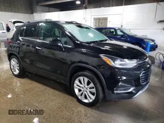 2018 Chevrolet Trax Premier with VIN 3GNCJRSB3JL207913, listed as a Copart auction lot 48012945 with 67,179 mi miles and Salvage Title. Bid and sale history available at carsss.com. Image 4.